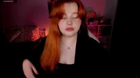 Snapshot of milky_wayx chatting on October 2025 11:20:02 AM Lisa online show from October 2025 11:20:02 AM