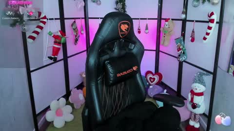 milky cute online show from January 2025 12:46:01 AM