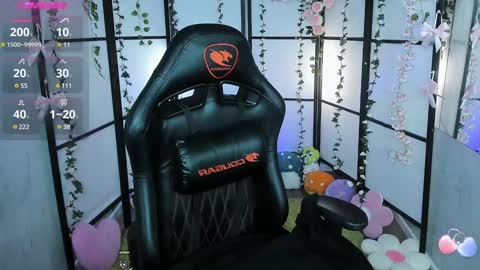 milky cute online show from January 2025 12:58:02 AM