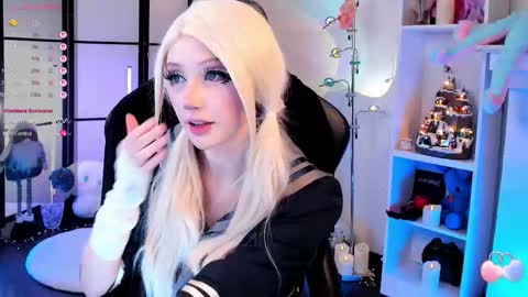 milky cute online show from January 2026 01:11:01 AM