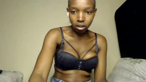 milla_armani online show from July 2026 12:30:01 PM
