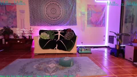 Snapshot of milla_milla chatting on December 2024 03:06:01 AM milla_milla online show from December 2024 03:06:01 AM