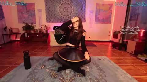 Snapshot of milla_milla chatting on February 2025 06:33:02 AM milla_milla online show from February 2025 06:33:02 AM