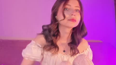 Milla online show from May 2026 10:39:01 PM