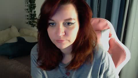 Snapshot of millapoolys chatting on January 2025 08:10:02 PM Milla online show from January 2025 08:10:02 PM