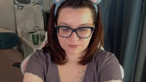 Snapshot of millapoolys chatting on February 2026 11:01:01 PM Milla online show from February 2026 11:01:01 PM