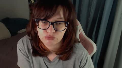 Snapshot of millapoolys chatting on April 2026 04:15:01 PM Milla online show from April 2026 04:15:01 PM