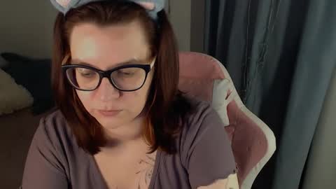 Snapshot of millapoolys chatting on April 2026 01:42:02 PM Milla online show from April 2026 01:42:02 PM