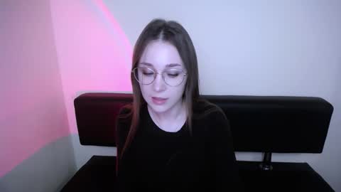 Milla online show from November 2025 09:15:02 AM