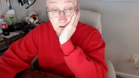 Snapshot of millenium0129 chatting on December 2024 02:49:02 AM millenium0129 online show from December 2024 02:49:02 AM