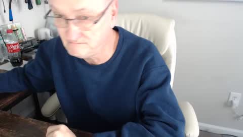 Snapshot of millenium0129 chatting on February 2025 06:32:02 PM millenium0129 online show from February 2025 06:32:02 PM