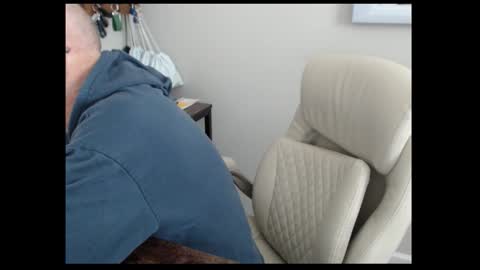 Snapshot of millenium0129 chatting on October 2025 03:24:02 PM millenium0129 online show from October 2025 03:24:02 PM