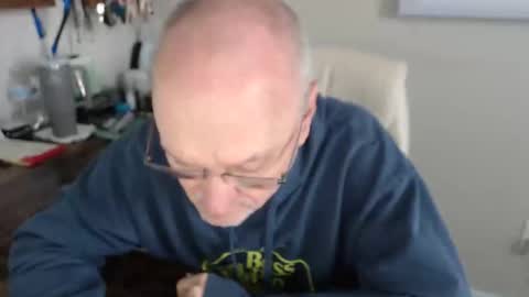 Snapshot of millenium0129 chatting on January 2026 07:19:02 PM millenium0129 online show from January 2026 07:19:02 PM