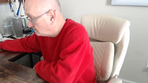 Snapshot of millenium0129 chatting on February 2026 05:40:02 PM millenium0129 online show from February 2026 05:40:02 PM