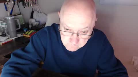 Snapshot of millenium0129 chatting on February 2026 01:02:01 AM millenium0129 online show from February 2026 01:02:01 AM