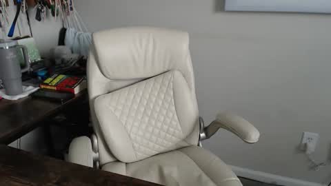 Snapshot of millenium0129 chatting on February 2026 05:00:02 PM millenium0129 online show from February 2026 05:00:02 PM