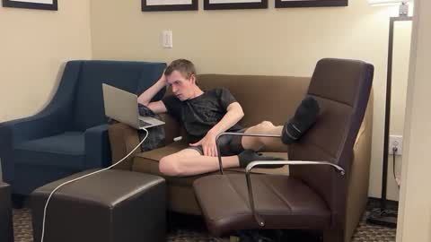 Snapshot of millerjdm chatting on December 2024 02:43:01 AM SlimnHungOH online show from December 2024 02:43:01 AM