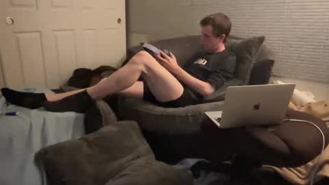 Snapshot of millerjdm chatting on December 2024 06:31:01 AM SlimnHungOH online show from December 2024 06:31:01 AM