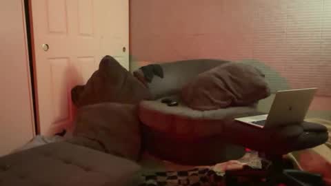 Snapshot of millerjdm chatting on January 2025 10:10:01 PM SlimnHungOH online show from January 2025 10:10:01 PM