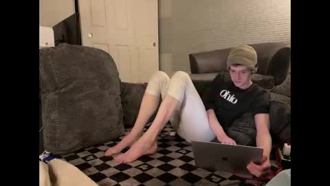 Snapshot of millerjdm chatting on February 2025 08:25:02 AM SlimnHungOH online show from February 2025 08:25:02 AM