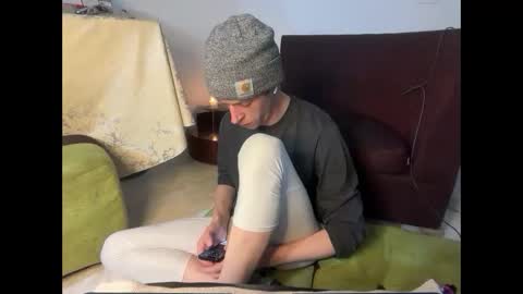 Snapshot of millerjdm chatting on October 2025 10:35:02 AM SlimnHungOH online show from October 2025 10:35:02 AM