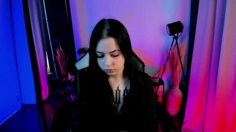 Snapshot of milleycyrus_ chatting on March 2026 01:37:01 PM milleycyrus_ online show from March 2026 01:37:01 PM