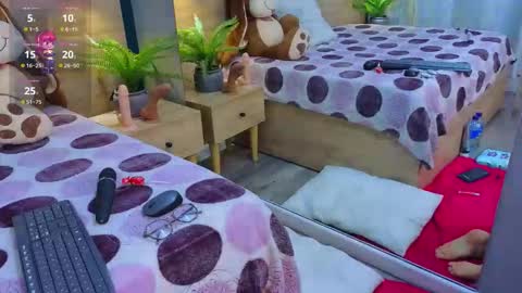 Snapshot of milleyjones_ chatting on November 2025 11:58:01 AM milleyjones_ online show from November 2025 11:58:01 AM