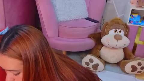 Snapshot of milleyjones_ chatting on December 2025 08:04:02 PM milleyjones_ online show from December 2025 08:04:02 PM