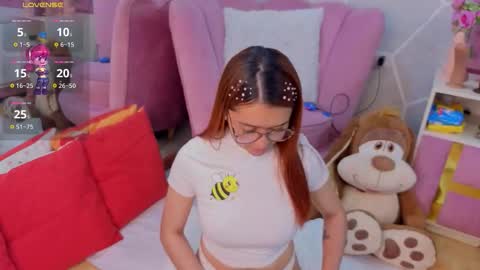 Snapshot of milleyjones_ chatting on December 2025 10:30:02 PM milleyjones_ online show from December 2025 10:30:02 PM