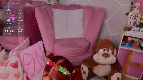 Snapshot of milleyjones_ chatting on December 2025 08:05:02 PM milleyjones_ online show from December 2025 08:05:02 PM