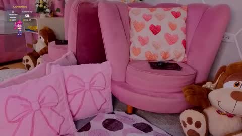 Snapshot of milleyjones_ chatting on December 2025 08:27:02 PM milleyjones_ online show from December 2025 08:27:02 PM