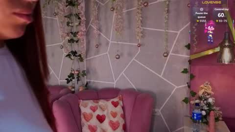 Snapshot of milleyjones_ chatting on January 2026 08:12:01 PM milleyjones_ online show from January 2026 08:12:01 PM