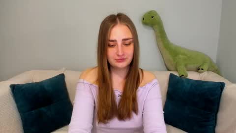 Snapshot of millibrooksss chatting on May 2026 01:33:02 AM millibrooksss online show from May 2026 01:33:02 AM