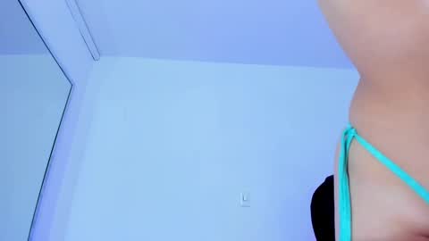 Snapshot of millie_brown21 chatting on March 2025 01:42:02 AM Millie online show from March 2025 01:42:02 AM