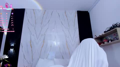 Snapshot of millie_brown21 chatting on October 2025 08:09:02 PM Millie online show from October 2025 08:09:02 PM