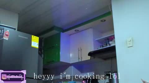 Snapshot of millie_lamar chatting on September 2025 02:49:01 AM online show from September 2025 02:49:01 AM