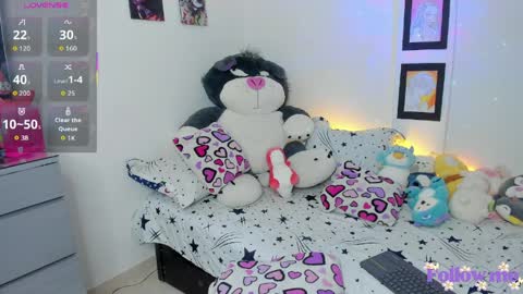        online show from April 2026 04:17:02 AM