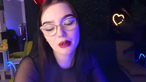 Snapshot of milliedoll chatting on February 2025 11:46:01 AM Millie online show from February 2025 11:46:01 AM