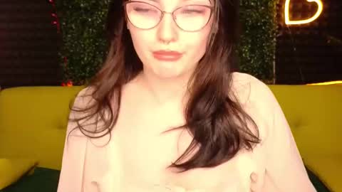 Snapshot of milliedoll chatting on March 2025 11:25:02 AM Millie online show from March 2025 11:25:02 AM