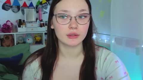 Snapshot of milliedoll chatting on October 2025 06:32:01 AM Millie online show from October 2025 06:32:01 AM