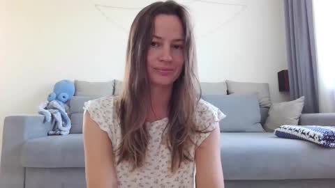 milly_browski online show from September 2025 04:34:02 AM