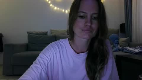 milly_browski online show from September 2025 04:51:02 PM