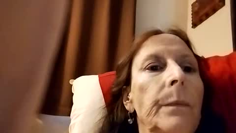 Snapshot of miloanj chatting on November 2025 04:53:02 PM miloanj online show from November 2025 04:53:02 PM