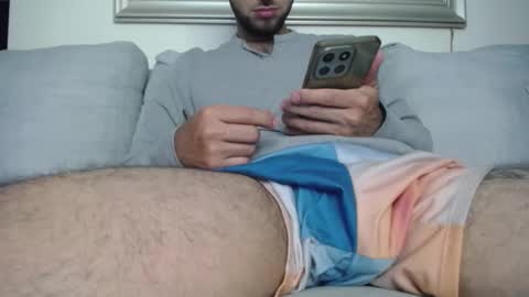 miloslove online show from October 2025 12:35:01 PM