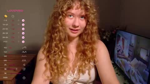 milounee online show from May 2026 08:43:02 AM