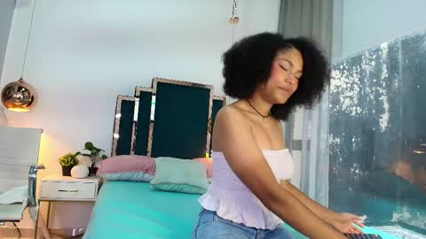 milu_brunnete online show from June 2026 12:32:01 PM