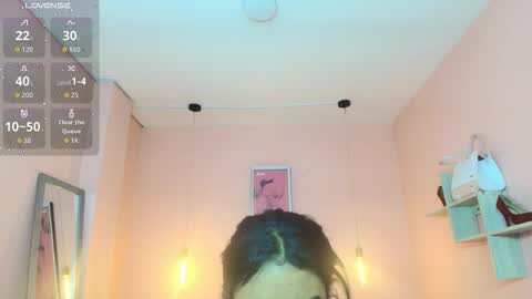 Snapshot of milu_carbajal_x chatting on December 2025 08:04:01 PM milu_carbajal_x online show from December 2025 08:04:01 PM