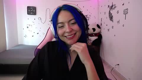 Snapshot of milusolers chatting on November 2025 04:09:02 PM Milusolers online show from November 2025 04:09:02 PM