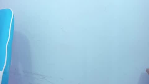 Miluu online show from January 2025 03:32:02 AM