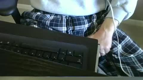 Snapshot of milwaukeebadger24 chatting on January 2025 07:37:01 PM milwaukeebadger24 online show from January 2025 07:37:01 PM